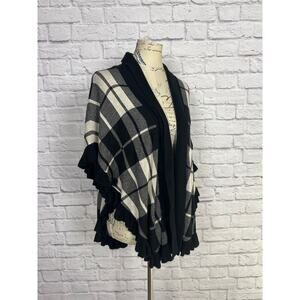 Black and Cream Open Poncho Style Cardigan Oversized Women’s X-Large